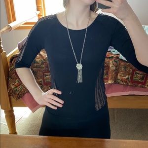 Black quarter sleeve t-shirt